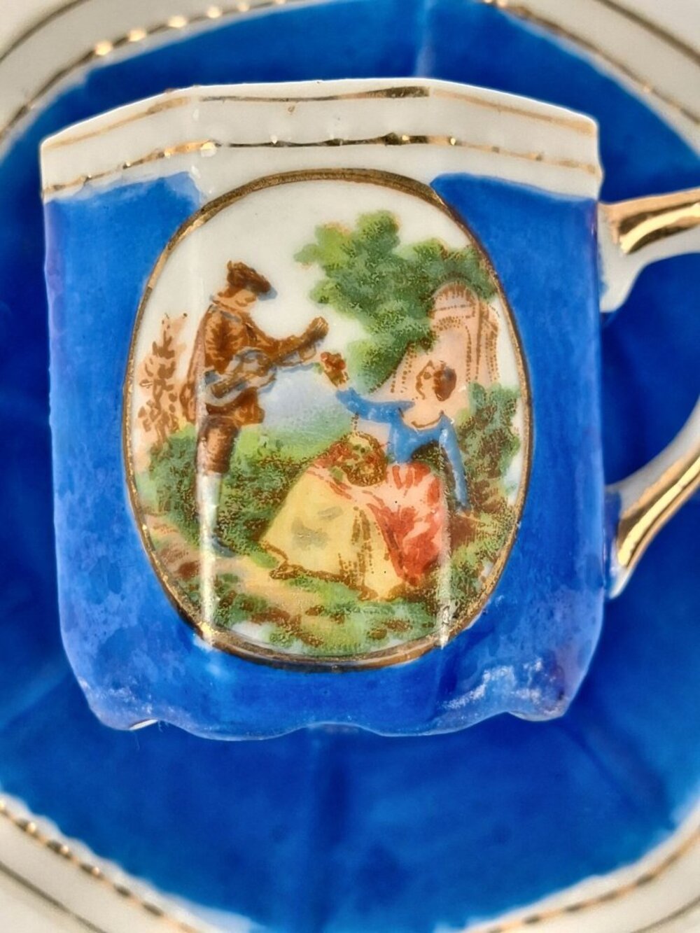 VTG HKATO Blue Porcelain Demitasse Teacup & Saucer Romantic Scene & Gold Accents - Picture 5 of 16